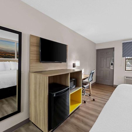 Days Inn By Wyndham Brownsville Zewnętrze zdjęcie
